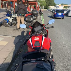 シニアライダーで賑わう@上里SA