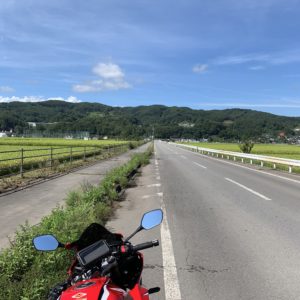 蓼科スカイラインの始まり風景