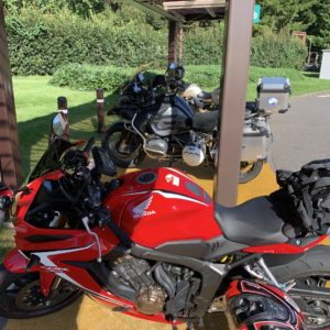 渋めのバイクたち@横川SA①