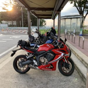 渋めバイクたち＠横川SA