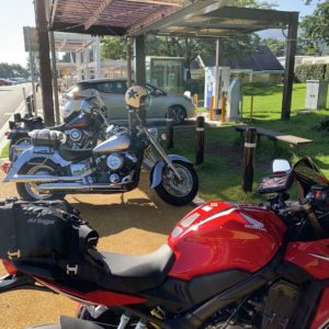 渋めのバイクたち@横川SA②