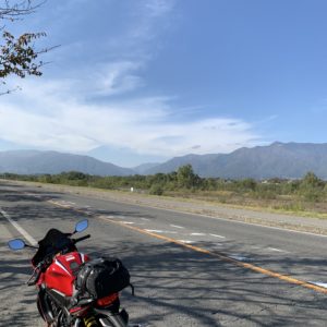 梓川リバーサイドラインにていきなり出会った北アルプスの景観に感動withCBR650R