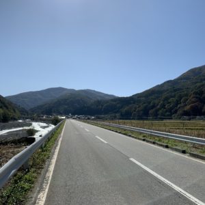 まだまだ続く快走ルートのR152「信州伊那アルプス街道」
