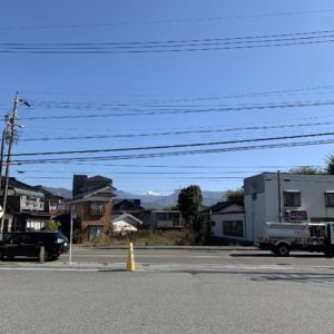 駒ヶ根市街から見えた南アルプスの景色