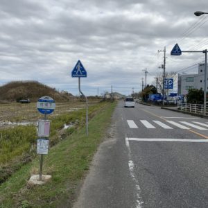 霞ヶ浦の少し内陸を走るR125