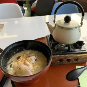 漁港食堂だいぼの定置網丼の〆のお茶漬け