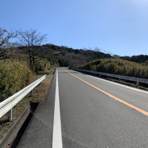 良好なロードコンディションで爽快な走りが続く伊豆スカイライン