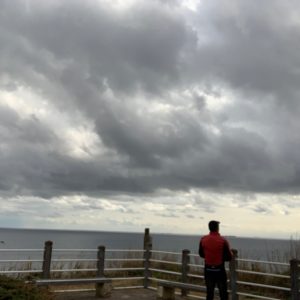 外房・勝浦の八幡岬公園から太平洋を風景を望む