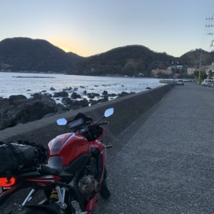 ベロバの海岸のSunset風景with CBR650R②