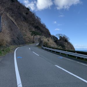 西伊豆R136の海沿い断崖ロード