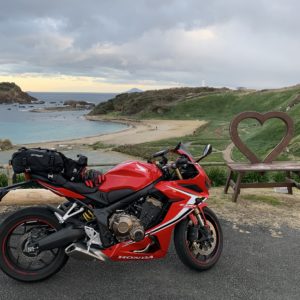 下田爪木崎灯台駐車場にてwith CBR650R