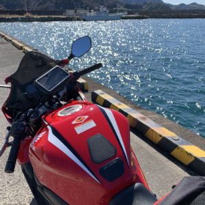 西伊豆土肥漁港にてwith CBR650R