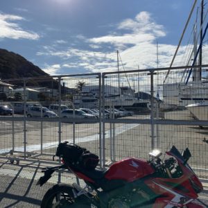 葉山マリーナのハーバービューwith CBR650R