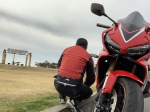 房総・道の駅ちくら潮風王国にてCBR650Rと共に