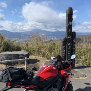 芦ノ湖スカイライン・杓子峠からの富士山view with CBR650R