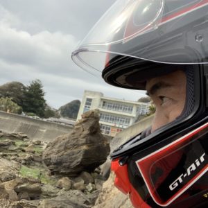 鴨川のゴリラ岩とツーショット！