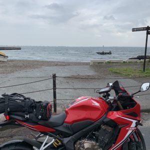 観音崎公園手前にてwith CBR650R②