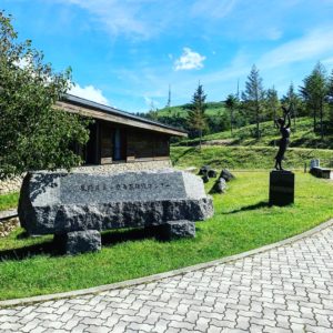 美ヶ原公園沖線の最果て地・美ヶ原高原自然保護センターにてwith CBR650R③