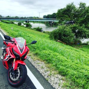 びん沼川と周辺田園エリアにてwith CBR650R