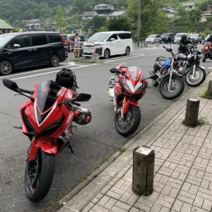 道の駅果樹公園あしがくぼにてwith CBR650R
