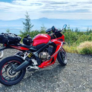 富士山須走口五合目より丹沢山系を見下ろす CBR650R