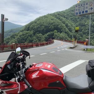 R140豆焼橋を望むwith CBR650R