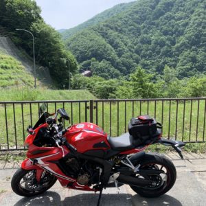 R140出会いの丘にて豆焼橋を望むwith CBR650R