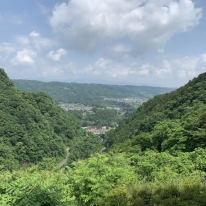 浦山ダムから秩父を見下ろす爽快な眺め