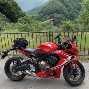 R140出会いの丘にて豆焼橋を望むwith CBR650R②