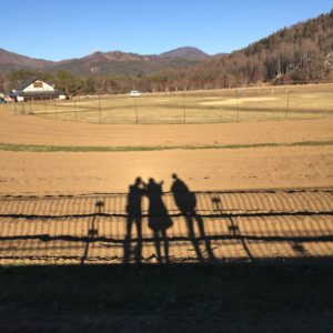 家族3人で出かけた河口湖にて