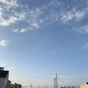 埼玉自宅・出発時の晴れの空模様