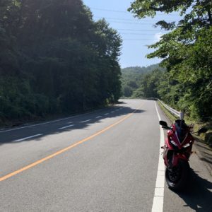 榛名山からのダウンヒルロードr28にてwith CBR650R