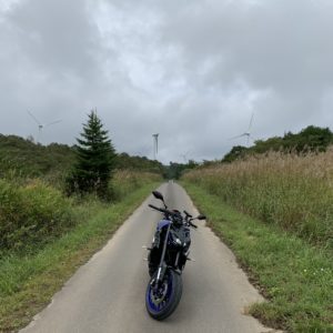 布引高原の巨大風車パラダイス風景(南ルートにて)with MT-09②