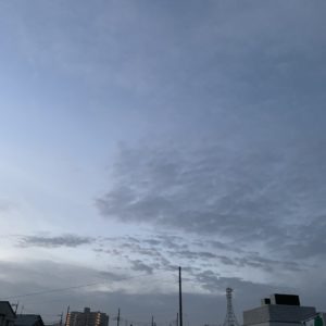 出発前の埼玉自宅近くの空模様
