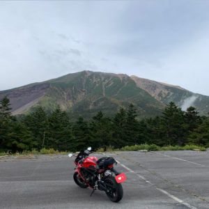 標高2000m超田の原駐車場より標高3000m超御嶽山山頂を望むwith CBR650R②
