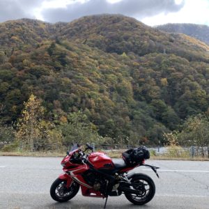 r475の秋色風景with CBR650R