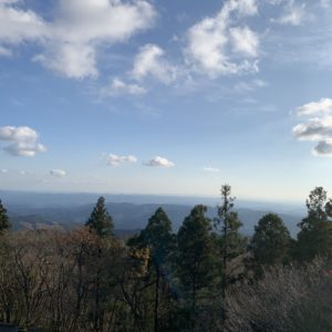 八溝山山頂の展望台からの眺め②