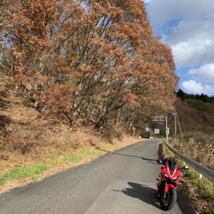 r27林間エリアを抜け福島に入ったポイントにてwith CBR650R