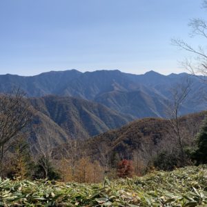 南アルプスエコーラインで間近に南アルプスを眺める