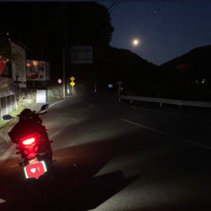 中央道・園原ICを降りてすぐの夕景with CBR650R