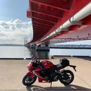 銚子大橋の下から赤コラボ～with CBR650R