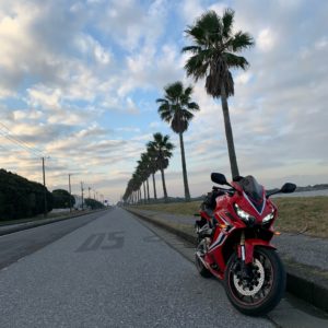 冬の朝の千葉フォルニアwith CBR650R③