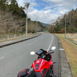 内房R465の風景にてwith CBR650R