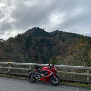 内房の快走2車線、R410にてwith CBR650R②