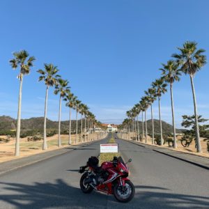 南房総の館山カントリークラブ入口にてwith CBR650R