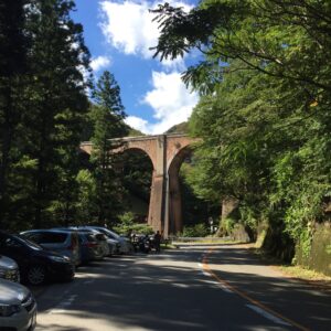 R18のめがね橋にて