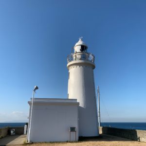 白亜の洲埼灯台にて
