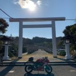 安房国一之宮 安房神社 一之鳥居with CBR650R