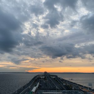 朝7時台の冬の房総半島を眺める@海ほたるPA