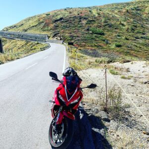 秋の志賀草津道路にて